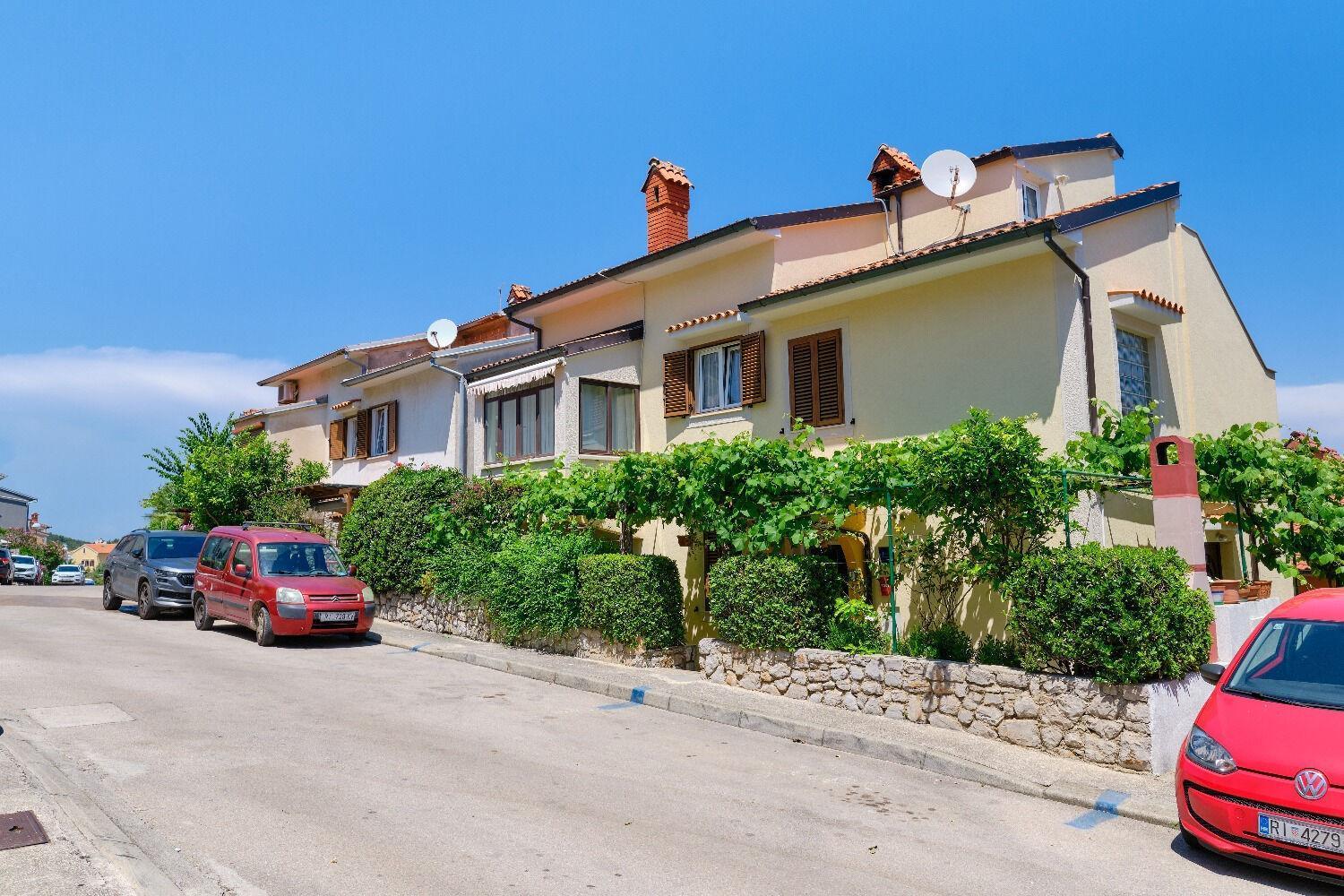 Apartments Nada - 150 M From Sea Mali Losinj Exterior photo